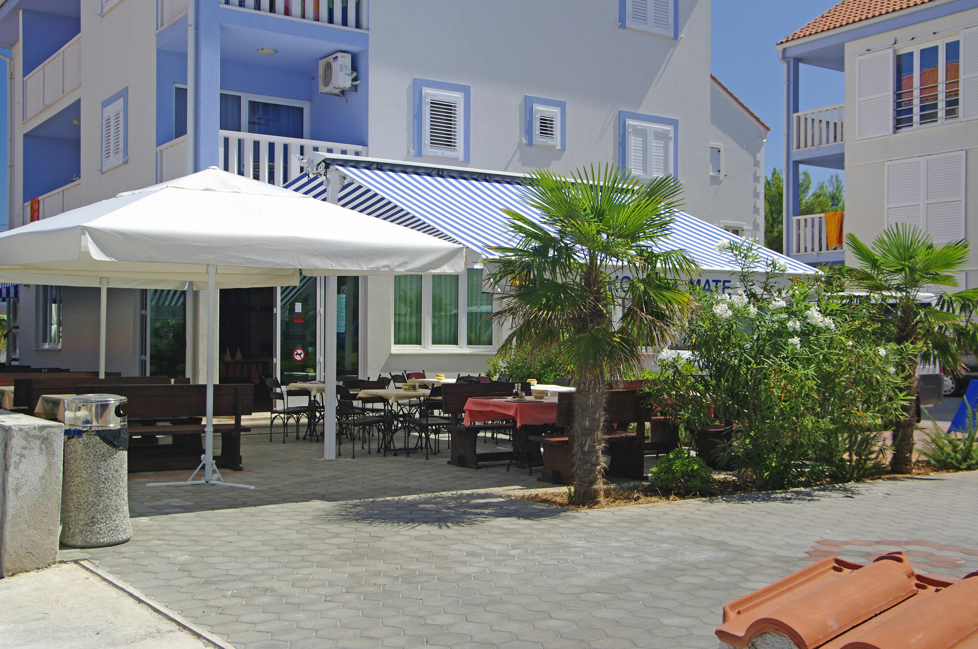 Aparthotel Marina Gromela Supetar Exterior foto